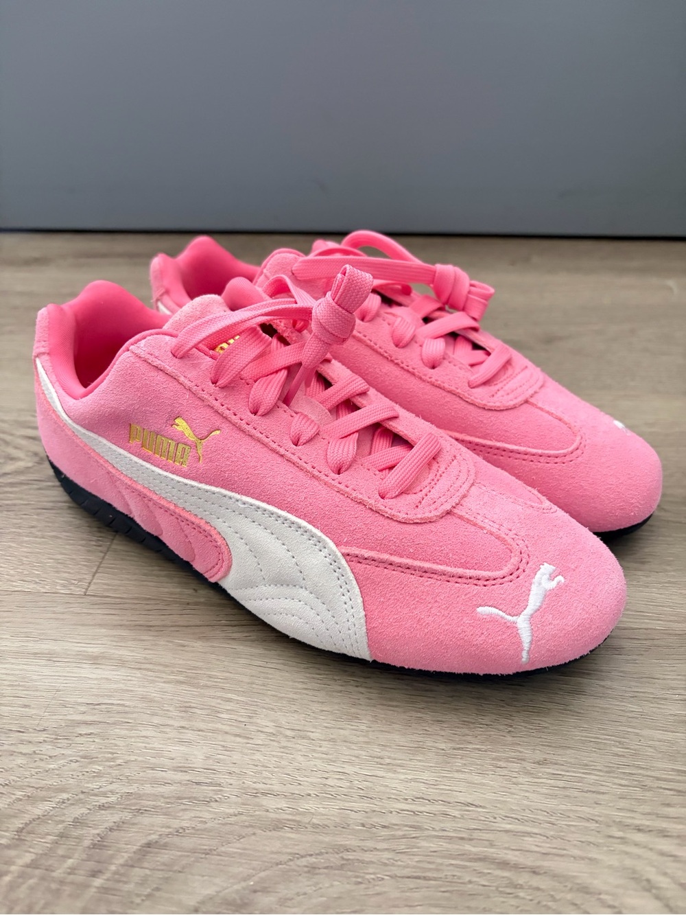 Brand New Women’s Suede Pink Puma Speedcats size 6.5